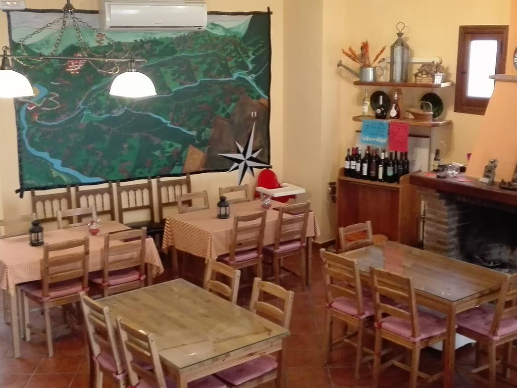 Apartamentos Rurales Jardines Del Visir Хенальгвасиль Экстерьер фото